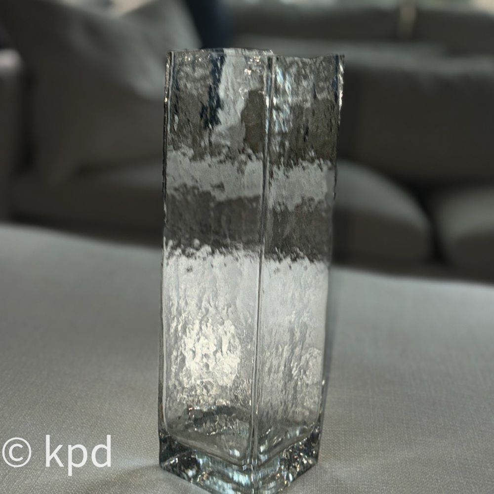 Goebel Glass Vase – Clear Textured Square 11” Tall - Picture 3 of 10